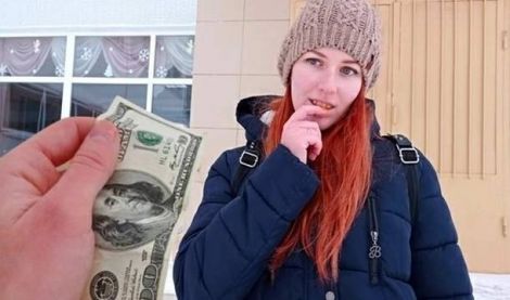 200 баксов, рыжая телка и отличный трах — сделка состоялась!
